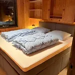 Feriehus Charming Wooden Summer House In Trend *