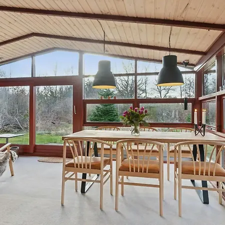 Tatil Evi Charming Wooden Summer House In Trend *