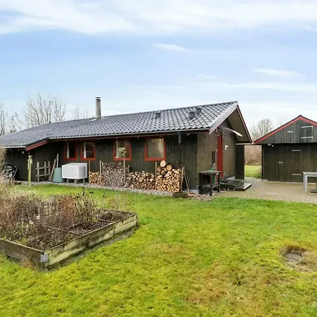 Charming Wooden Summer House In Trend *